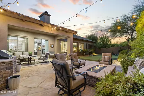 Exterior - 3948 E Parkside Ln, Phoenix, AZ 85050 photo 9 of 13