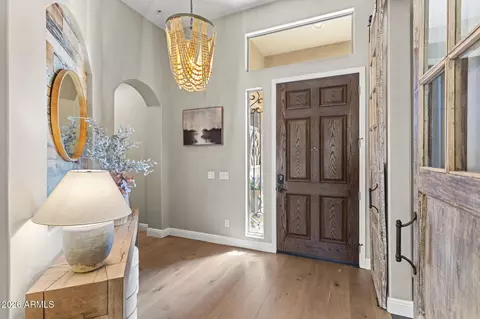 Entry Way - 3948 E Parkside Ln, Phoenix, AZ 85050 photo 1 of 2