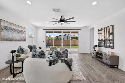 Living - 2313 E Castanets Dr, Gilbert, AZ 85298 photo 2 of 5