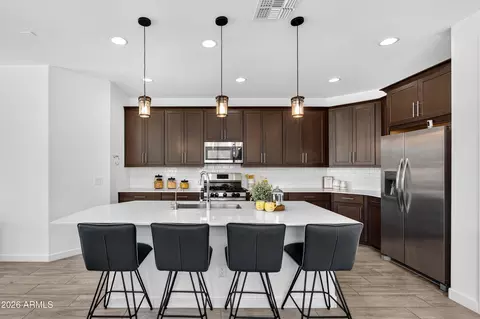 Kitchen - 2313 E Castanets Dr, Gilbert, AZ 85298 photo 3 of 4