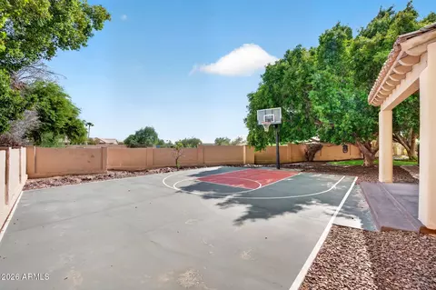 Exterior - 3631 E Coconino Ct, Phoenix, AZ 85044 photo 20 of 35