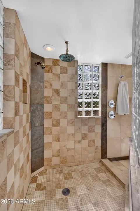 Bath - 3631 E Coconino Ct, Phoenix, AZ 85044 photo 6 of 12