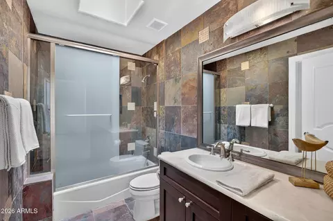 Bath - 3631 E Coconino Ct, Phoenix, AZ 85044 photo 8 of 12