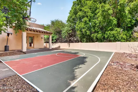 Exterior - 3631 E Coconino Ct, Phoenix, AZ 85044 photo 18 of 35