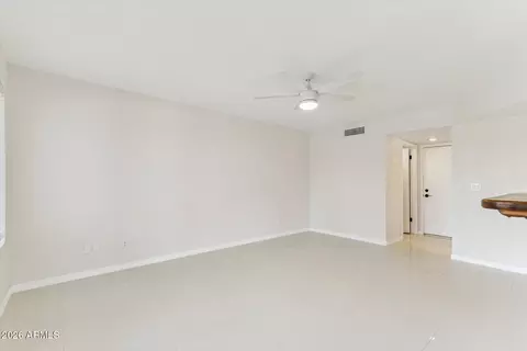 Living - 16239 S 43rd Pl, Phoenix, AZ 85048 photo 4 of 7