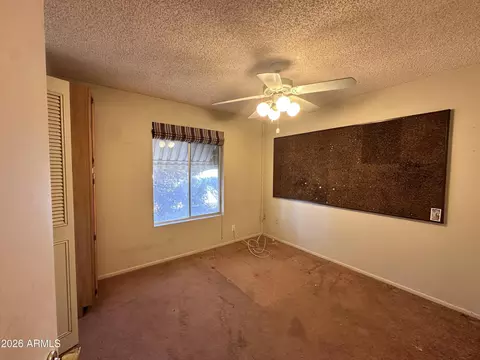 Bedroom - 3421 E Paradise Dr, Phoenix, AZ 85028 photo 3 of 3