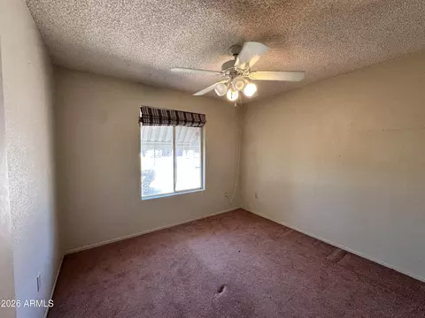 Bedroom - 3421 E Paradise Dr, Phoenix, AZ 85028 photo 2 of 3
