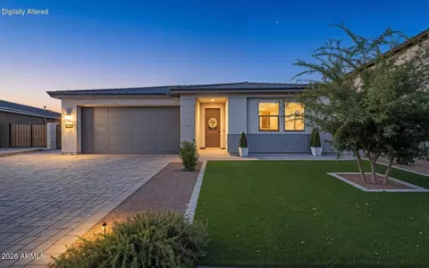 26428 N Thornhill Dr, Peoria, AZ 85383