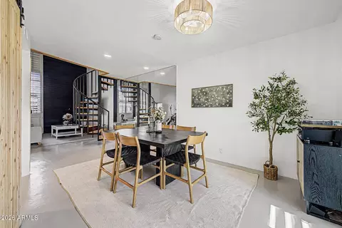 Dining - 385 W Pierson St #E6, Phoenix, AZ 85013 photo 3 of 4