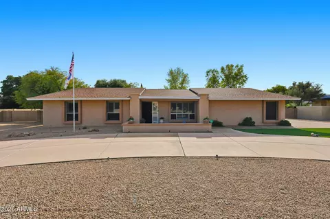 4815 W Soft Wind Dr, Glendale, AZ 85310
