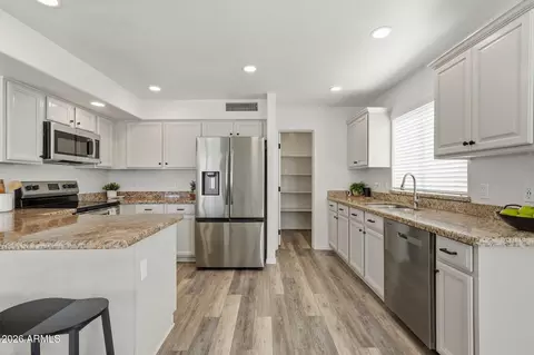 Kitchen - 3853 E Fruitvale Ave, Gilbert, AZ 85297 photo 2 of 4