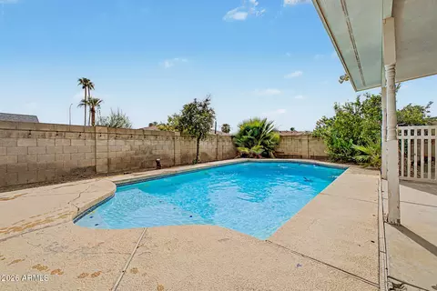 Exterior - 1717 E Garnet Ave, Mesa, AZ 85204 photo 5 of 9