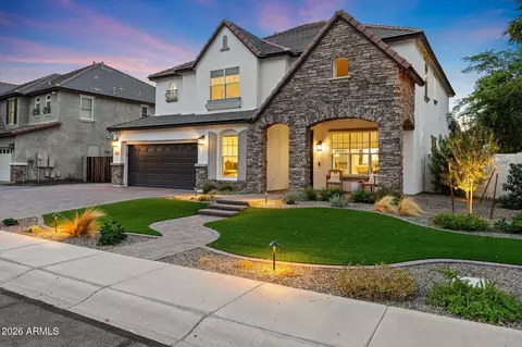 Exterior - 2288 E Aster Dr, Chandler, AZ 85286 photo 2 of 15