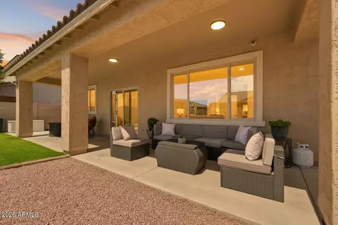 Exterior - 40887 W Chambers Dr, Maricopa, AZ 85138 photo 3 of 5