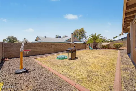 Exterior - 4061 E Karen Dr, Phoenix, AZ 85032 photo 2 of 3