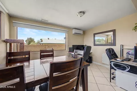Dining - 4061 E Karen Dr, Phoenix, AZ 85032 photo 1 of 1