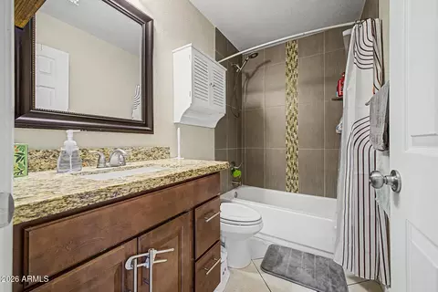 Bath - 4061 E Karen Dr, Phoenix, AZ 85032 photo 1 of 3