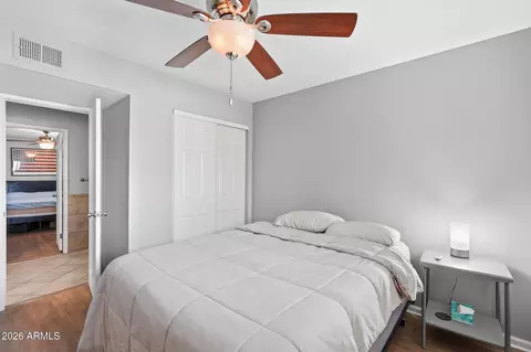 Bedroom - 5525 E Thomas Rd #R16, Phoenix, AZ 85018 photo 4 of 4