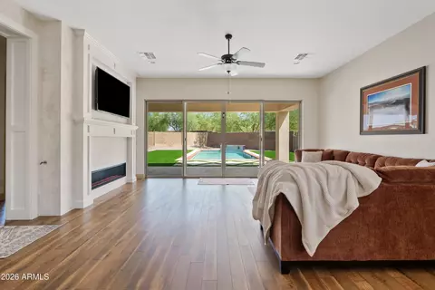 Living - 10404 E Gamma Ave, Mesa, AZ 85212 photo 3 of 4