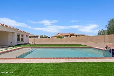 Exterior - 10404 E Gamma Ave, Mesa, AZ 85212 photo 5 of 12
