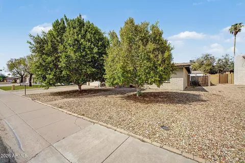 Exterior - 3944 W Redfield Rd, Phoenix, AZ 85053 photo 1 of 4