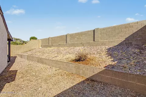 Exterior - 619 E Jensen St #32, Mesa, AZ 85203 photo 3 of 10