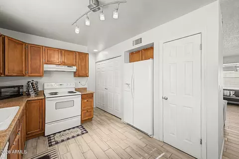 Kitchen - 619 E Jensen St #32, Mesa, AZ 85203 photo 2 of 3