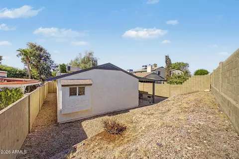 Exterior - 619 E Jensen St #32, Mesa, AZ 85203 photo 4 of 10