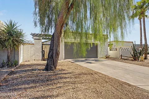 Exterior - 619 E Jensen St #32, Mesa, AZ 85203 photo 10 of 10