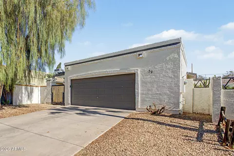 Exterior - 619 E Jensen St #32, Mesa, AZ 85203 photo 9 of 10