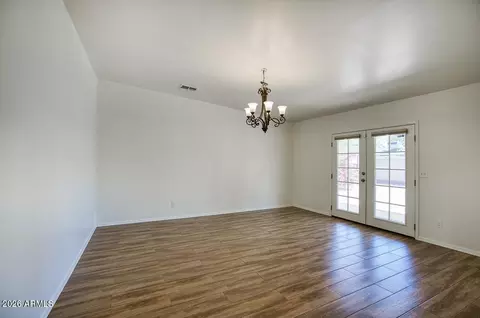 Living - 309 E Pierson St, Phoenix, AZ 85012 photo 3 of 5