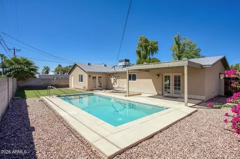 Exterior - 309 E Pierson St, Phoenix, AZ 85012 photo 4 of 9