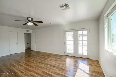 Living - 309 E Pierson St, Phoenix, AZ 85012 photo 5 of 5