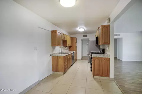 Kitchen - 309 E Pierson St, Phoenix, AZ 85012 photo 1 of 4