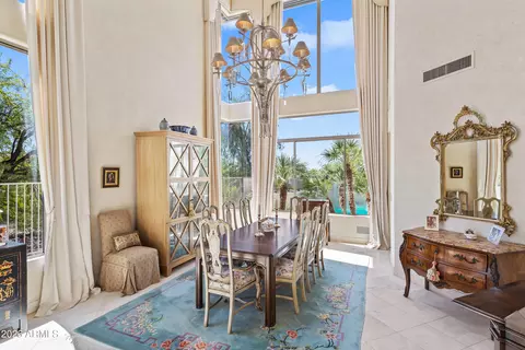 Dining - 6511 N 28th St, Phoenix, AZ 85016 photo 1 of 1