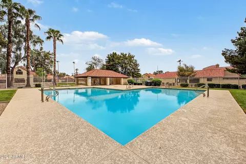 Exterior - 1457 E Redfield Rd, Gilbert, AZ 85234 photo 6 of 8