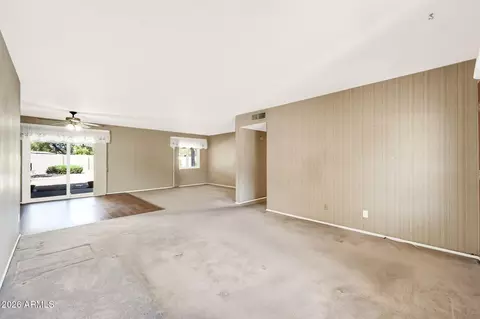 Living - 4132 E Greenway Ln, Phoenix, AZ 85032 photo 5 of 5