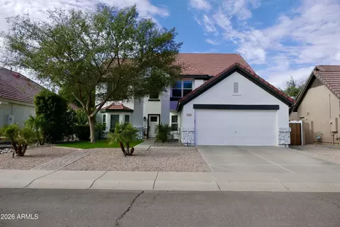 2470 E County Down Dr, Chandler, AZ 85249