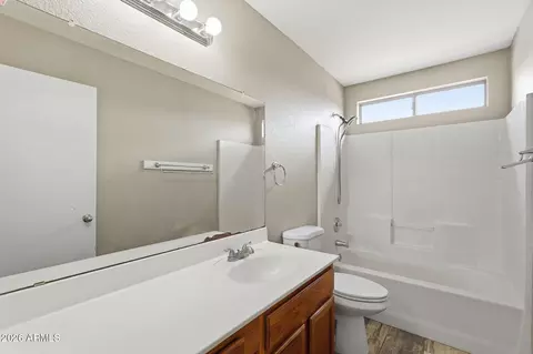 Bath - 10826 E Azalea Ave, Mesa, AZ 85208 photo 2 of 4