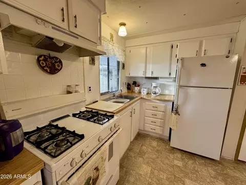 10220 E Apache Trl #204, Apache Junction, AZ 85120 photo 12