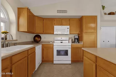 Kitchen - 4442 E White Aster St, Phoenix, AZ 85044 photo 6 of 6