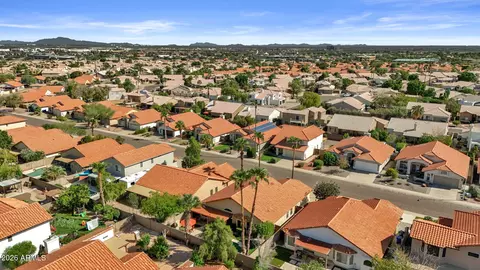 View/Area - 4442 E White Aster St, Phoenix, AZ 85044 photo 8 of 11