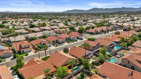 View/Area - 4442 E White Aster St, Phoenix, AZ 85044 photo 7 of 11