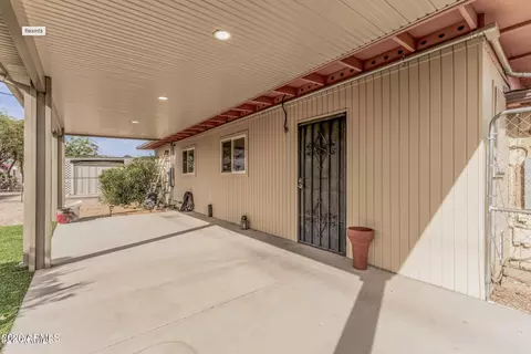 Exterior - 1178 S Ocotillo Dr, Apache Junction, AZ 85120 photo 4 of 4