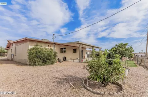 Exterior - 1178 S Ocotillo Dr, Apache Junction, AZ 85120 photo 1 of 4