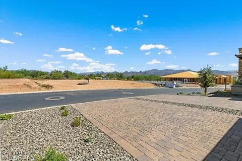 Exterior - 18151 E Spring Valley Ct, Rio Verde, AZ 85263 photo 2 of 9