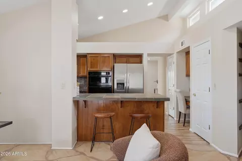Kitchen - 4615 E Monte Way, Phoenix, AZ 85044 photo 5 of 5