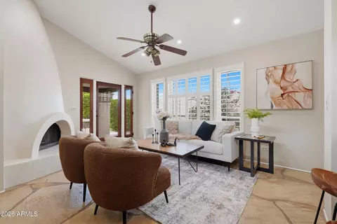 Living - 4615 E Monte Way, Phoenix, AZ 85044 photo 3 of 5