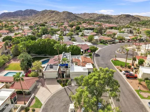 View/Area - 4615 E Monte Way, Phoenix, AZ 85044 photo 7 of 7