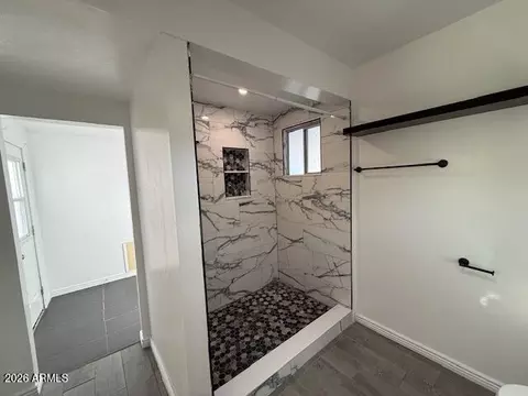 Bath - 1517 E Mclellan Rd, Mesa, AZ 85203 photo 3 of 6